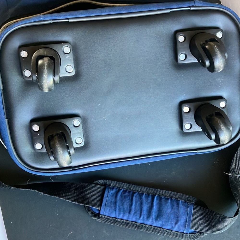 Biaggi Travel Bag View 5
